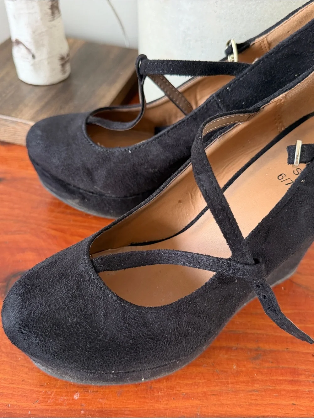 N/A elegant black